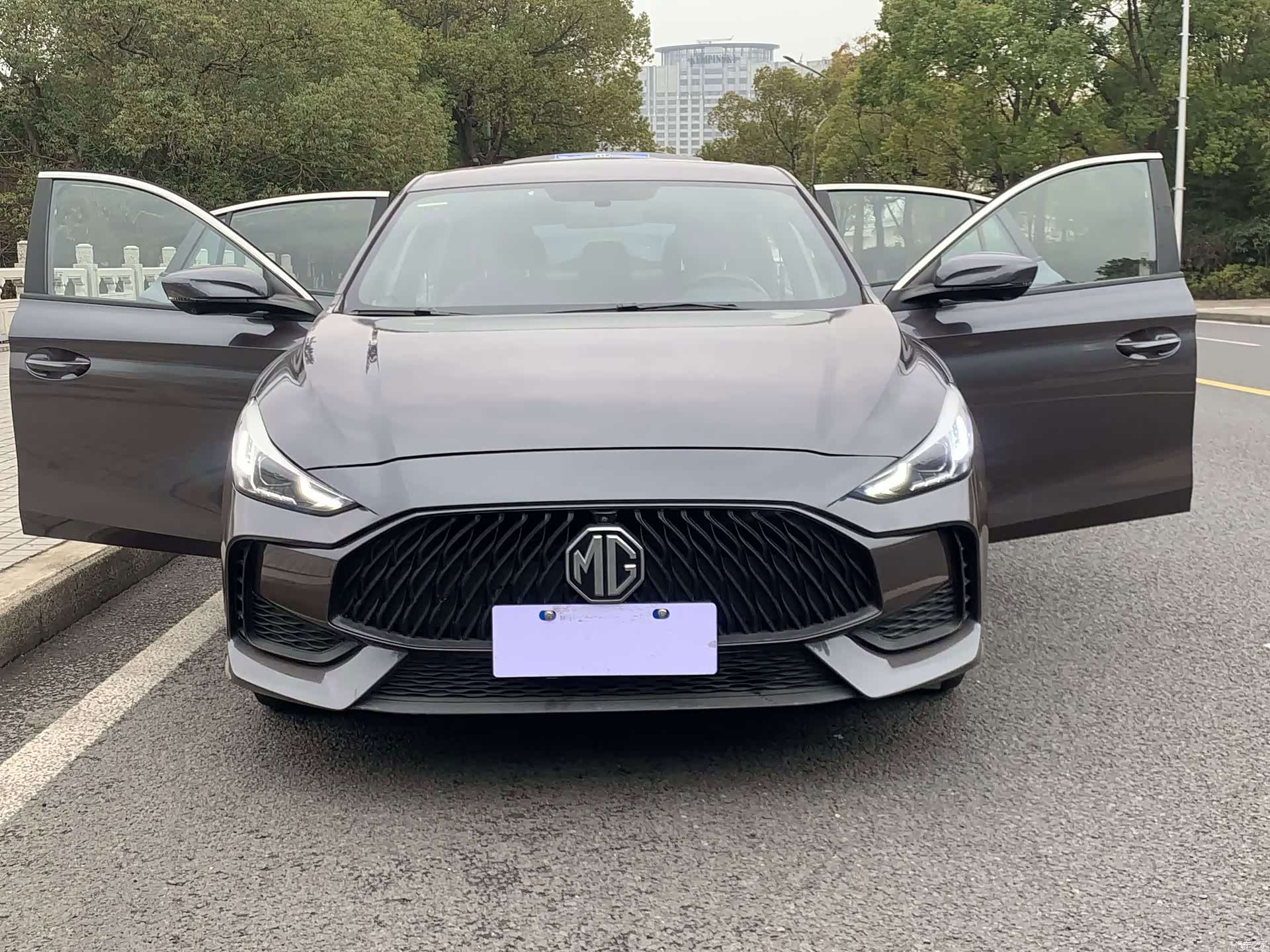 MG MG5, 2022 6