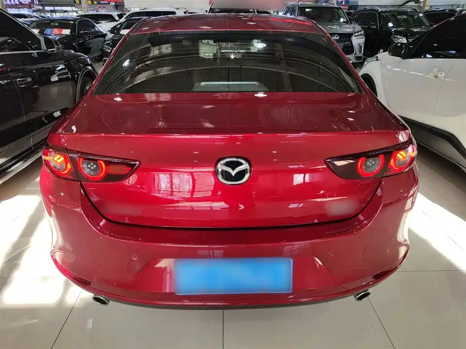 Mazda 3 Angkesaila