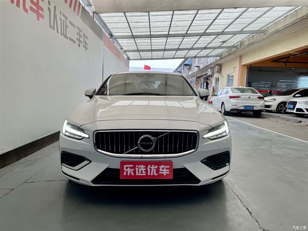 Volvo S60, 2022 2