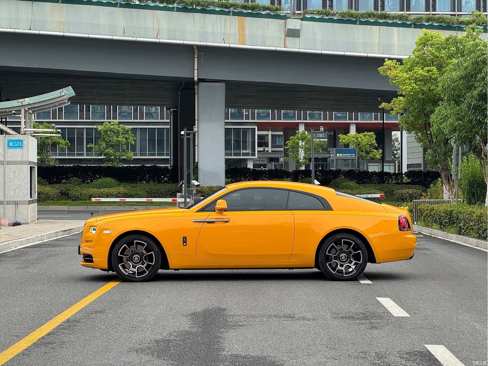 Rolls-Royce Wraith, 2022 6