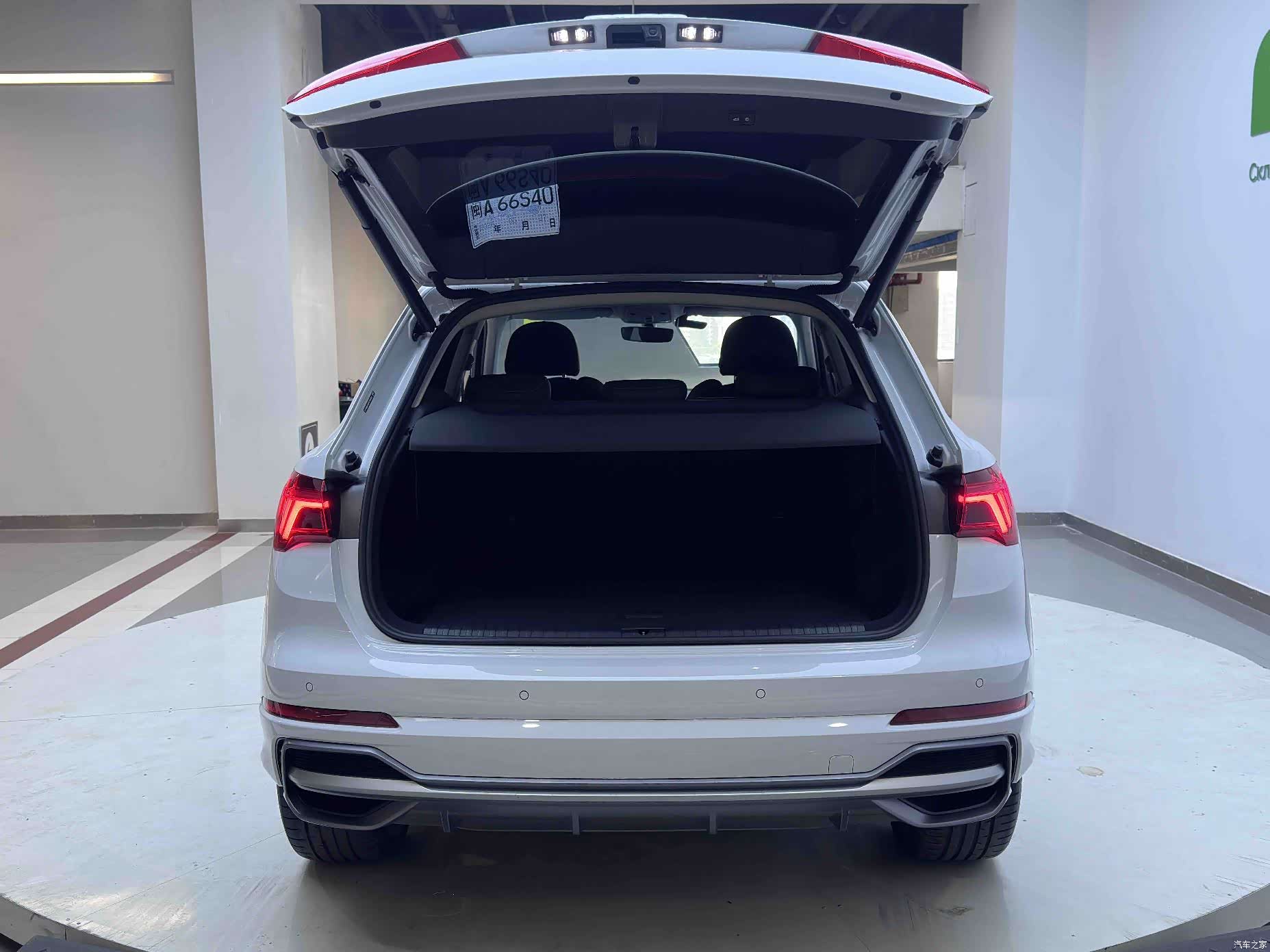 Audi Q3, 2023 19