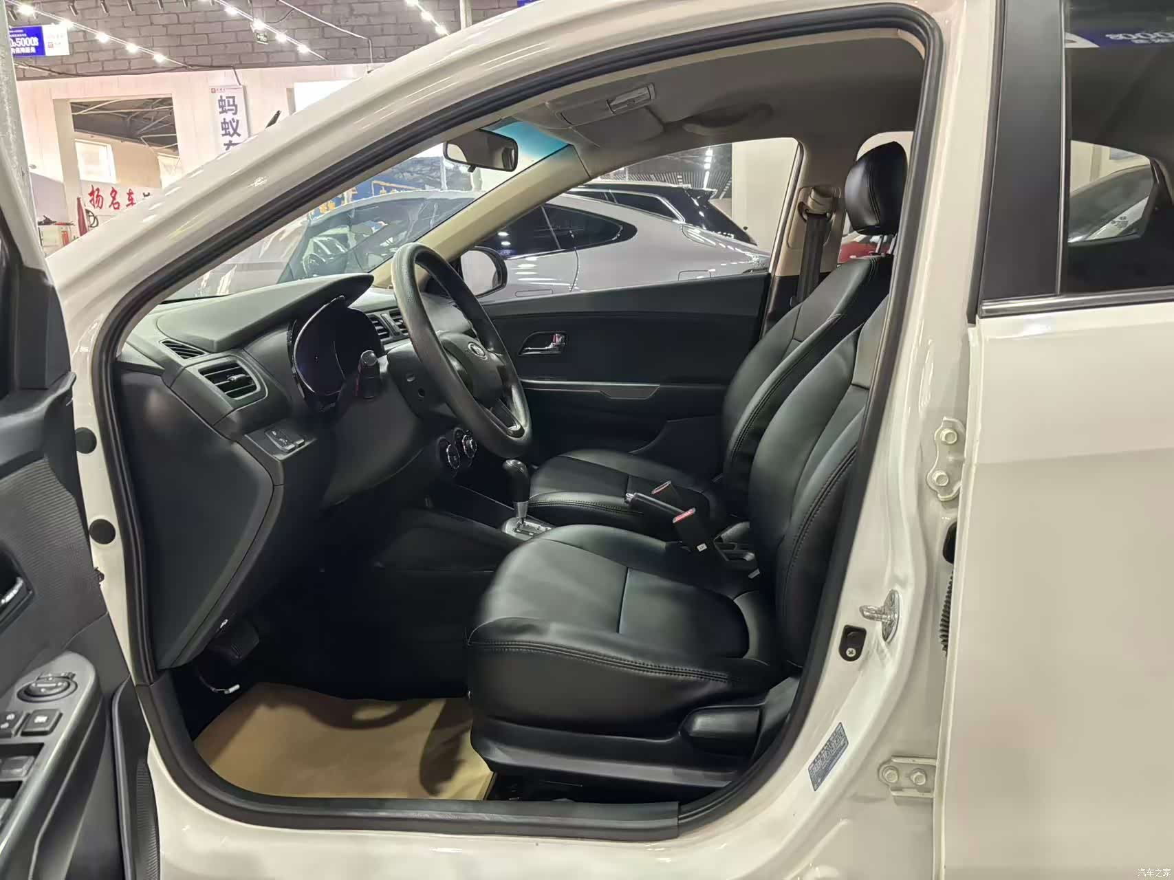 Kia K2, 2012 6