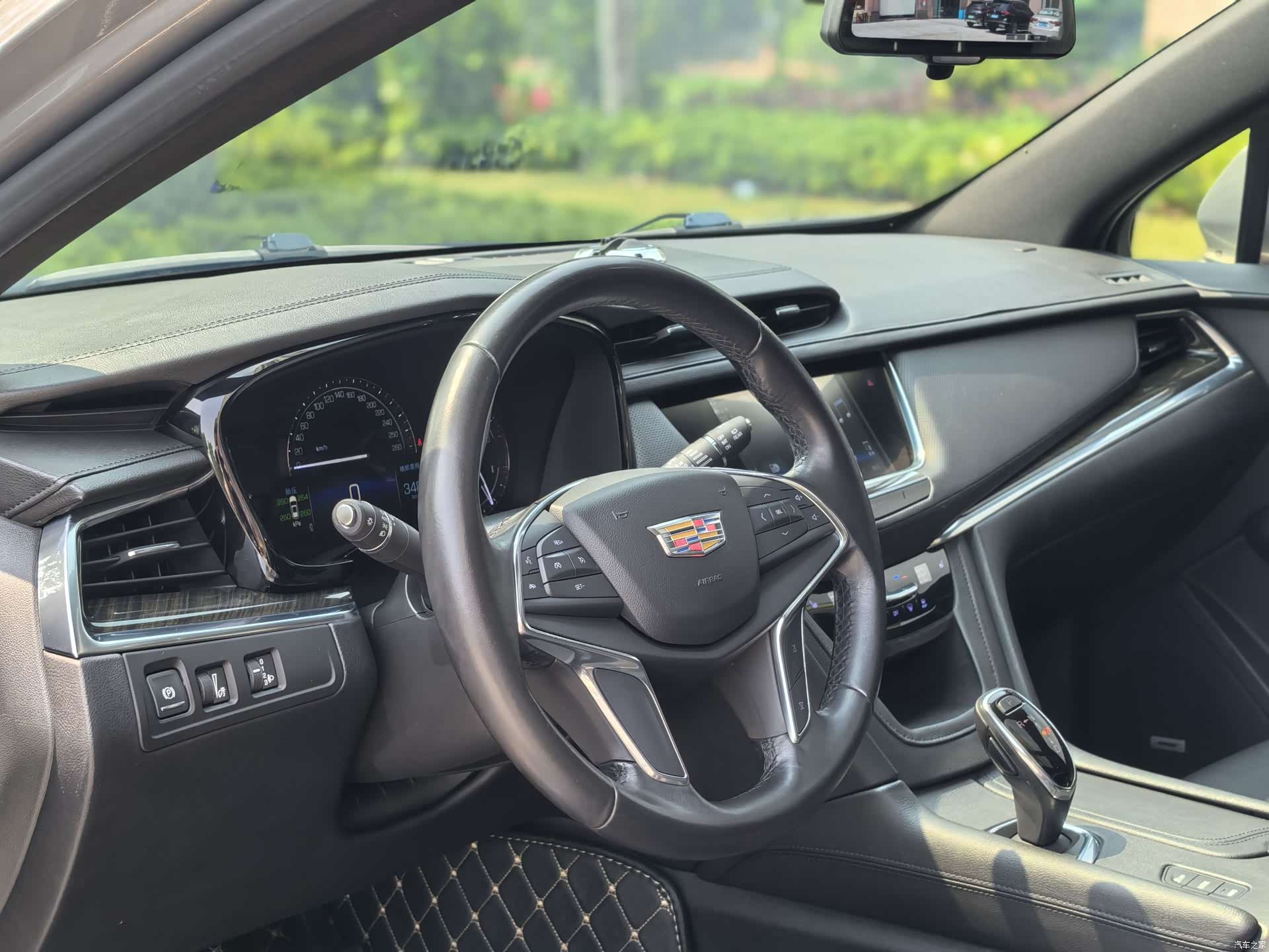Cadillac XT5, 2018 8