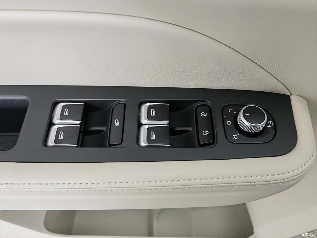 Geely Icon, 2024 9