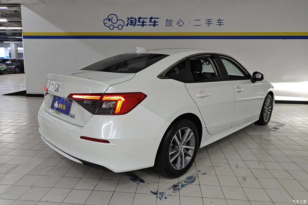 Honda Civic, 2024 3