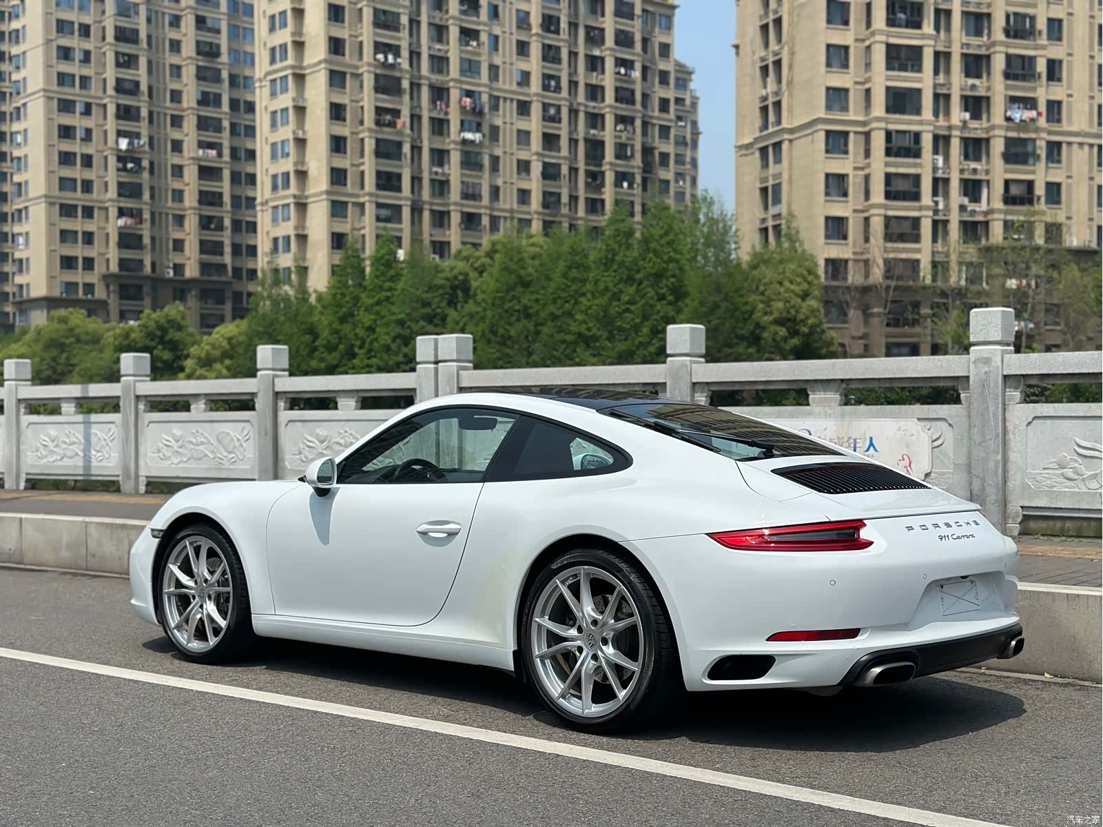 Porsche 911, 2017 9