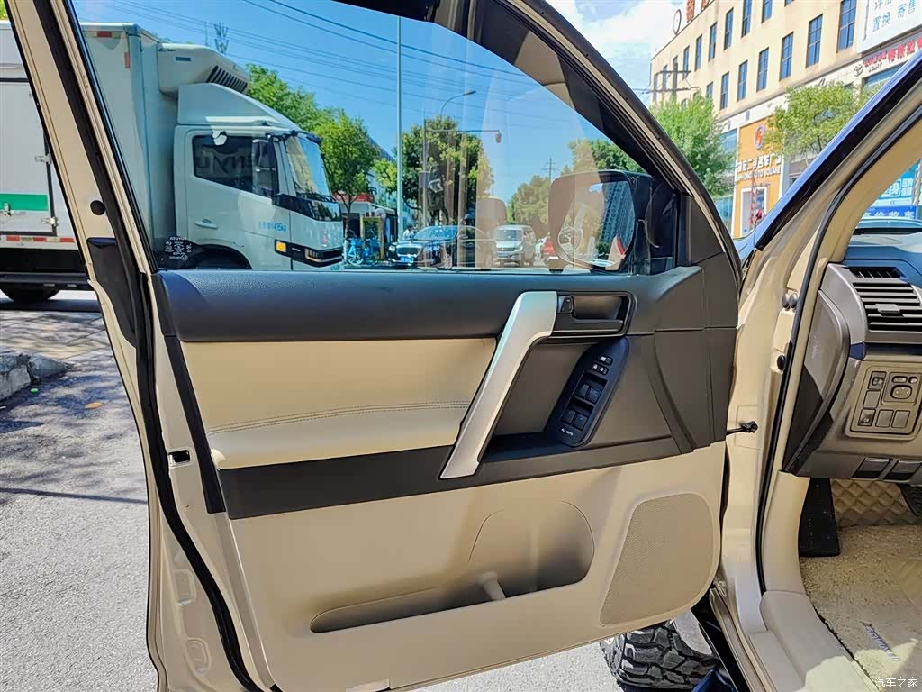 Toyota Prado, 2014 6