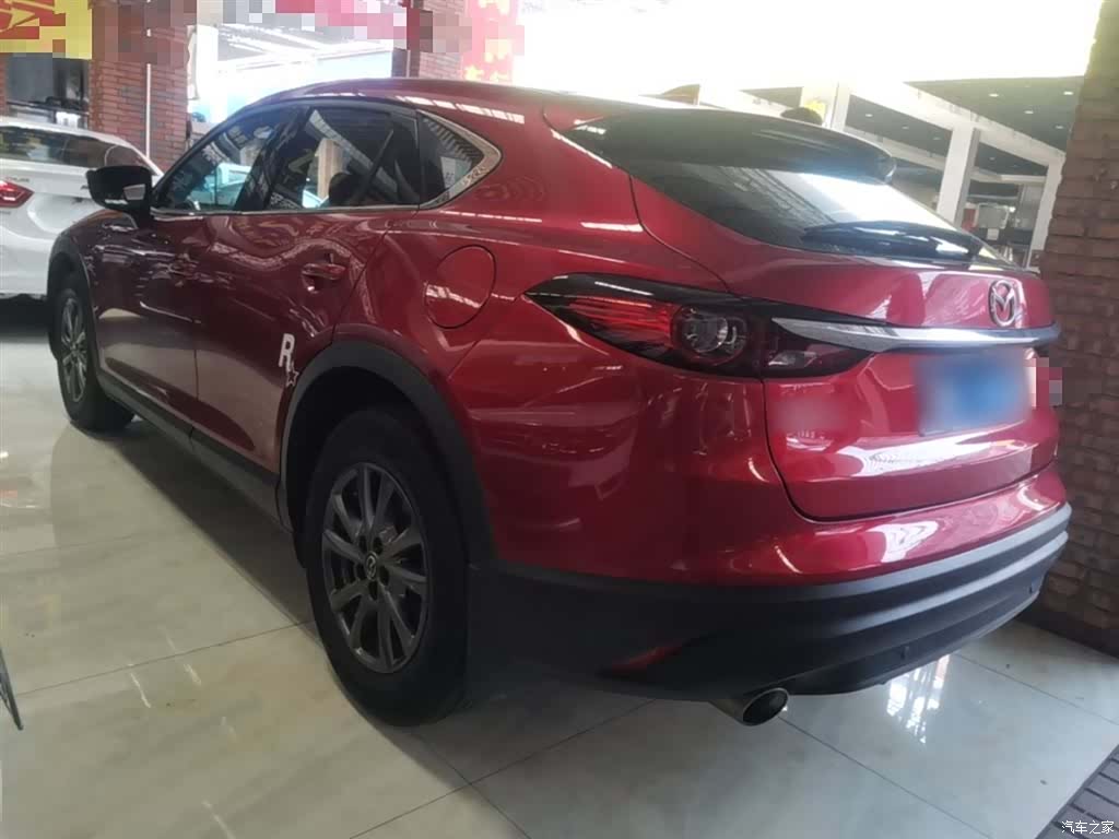 Mazda CX-4, 2020 все фото