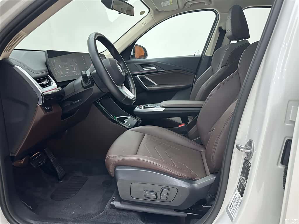 BMW X1, 2023 11