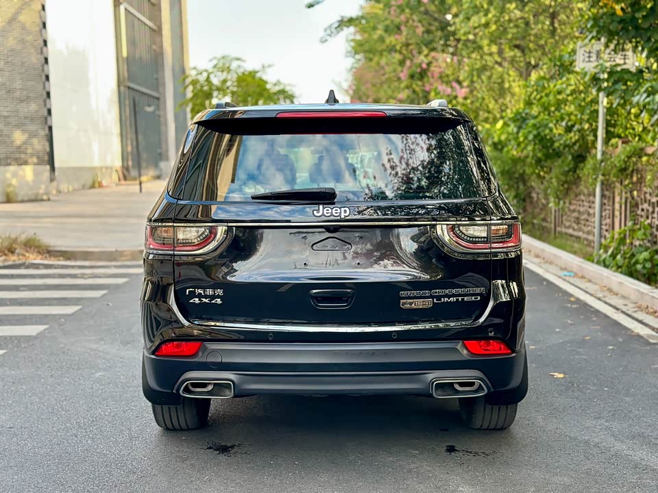 Jeep Grand Commander