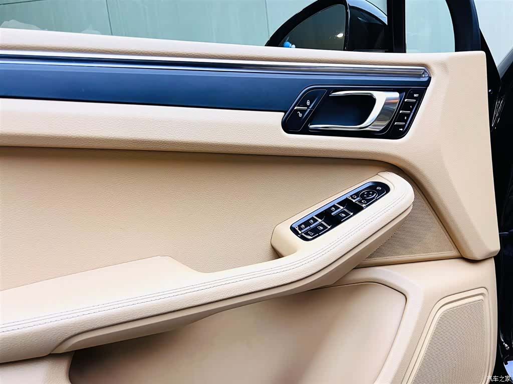 Porsche Macan, 2014 11