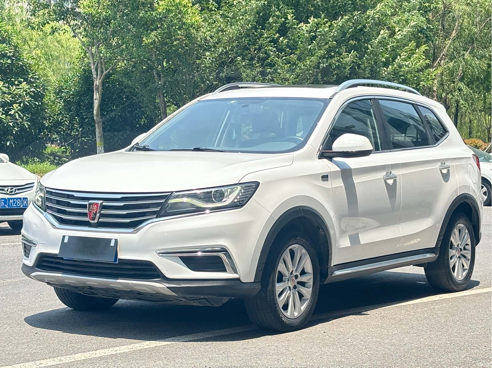 Roewe RX5, 2017 1
