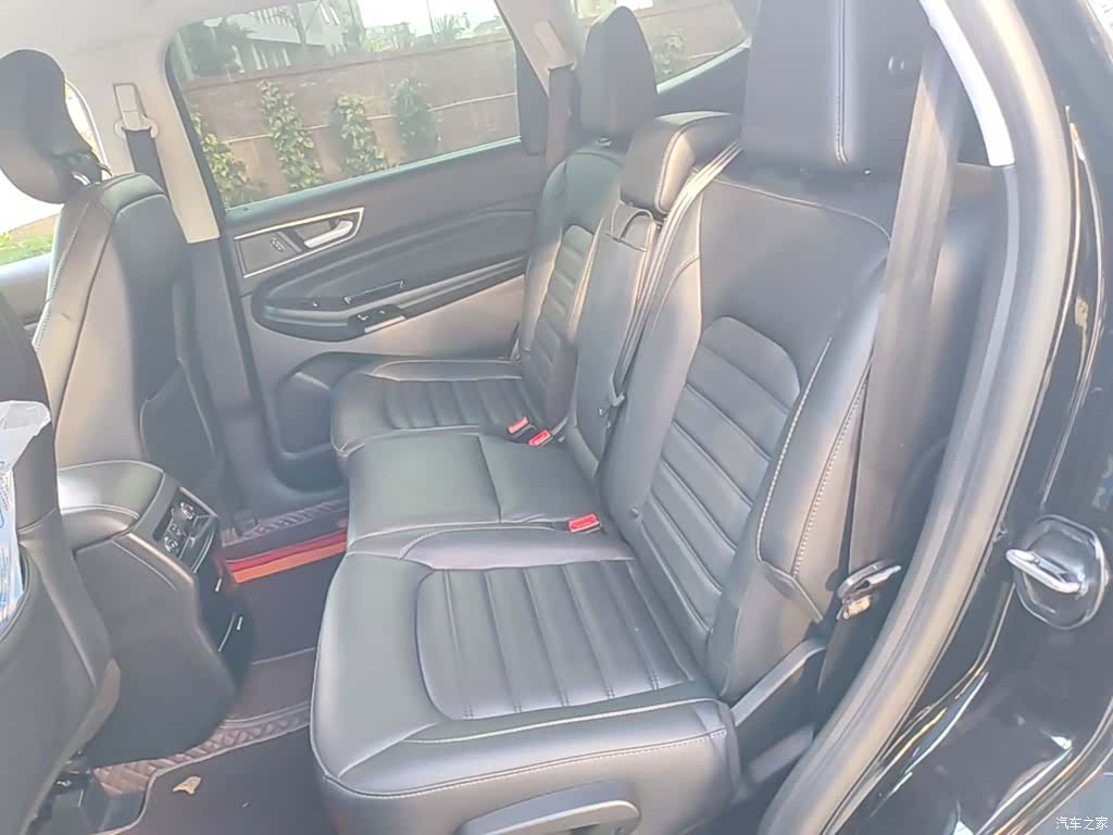 Ford Edge, 2019 17