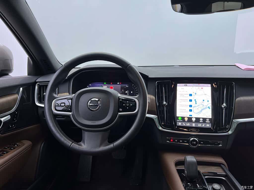 Volvo V90, 2023 31