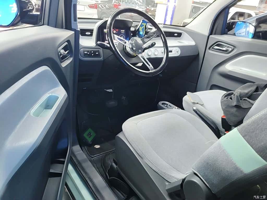 Wuling MINIEV, 2022 16