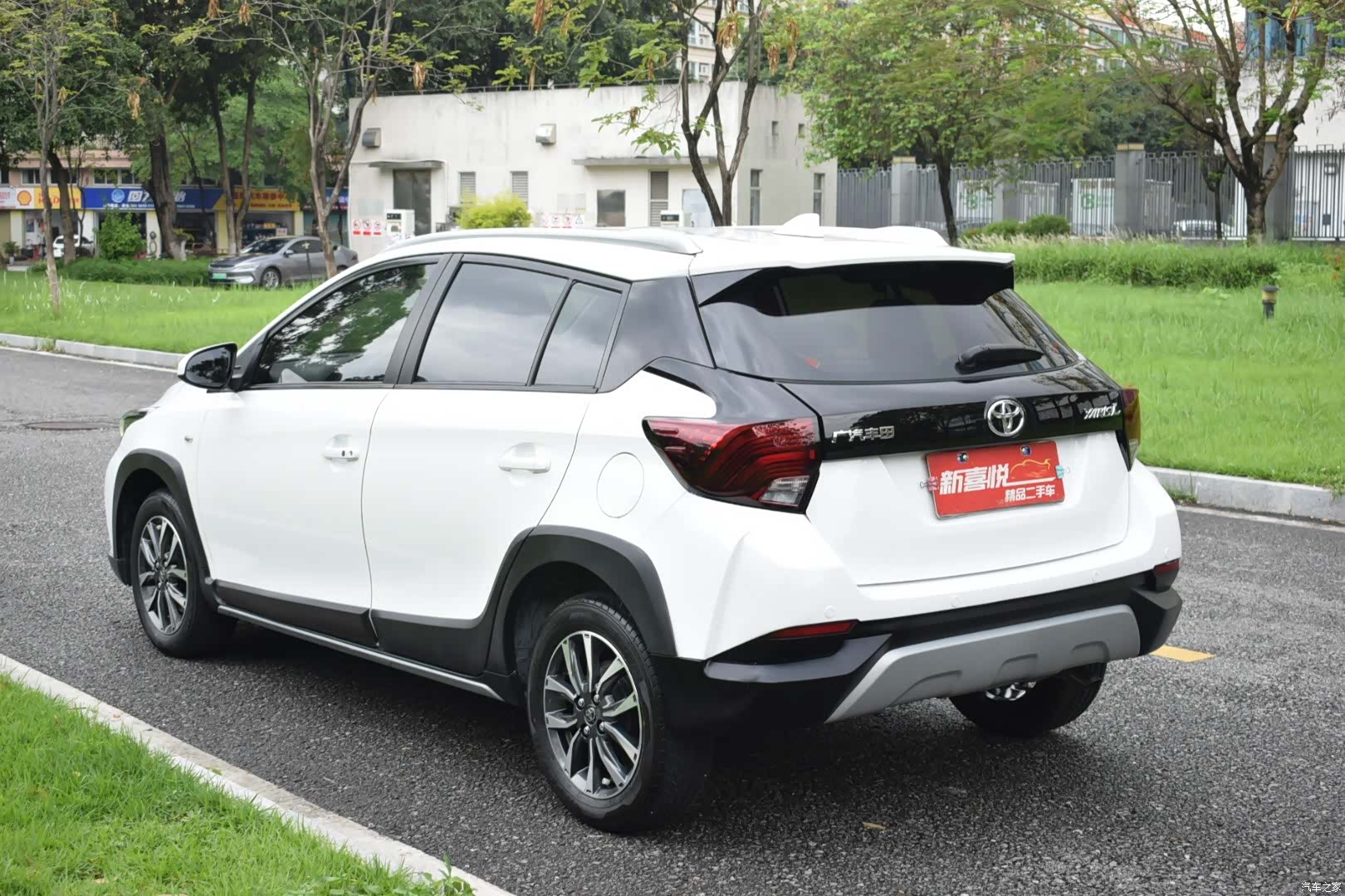 Toyota YARiS L, 2023 4