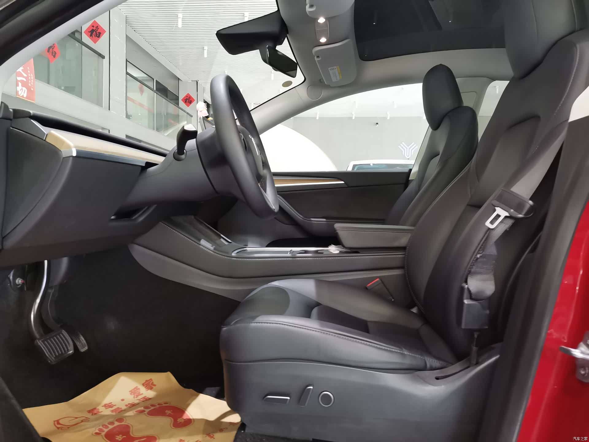 Tesla Model Y, 2022 7