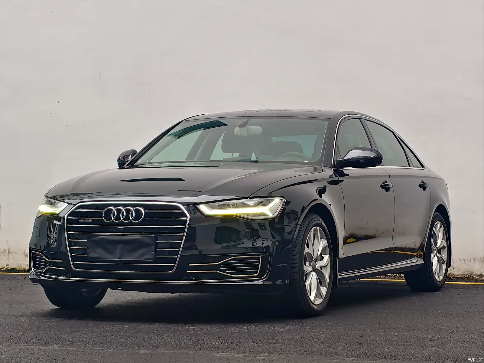 Audi A6L, 2016 1