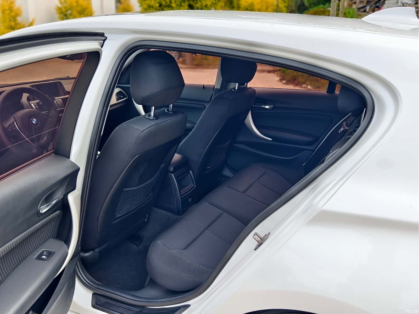 BMW 1 Series, 2016 16