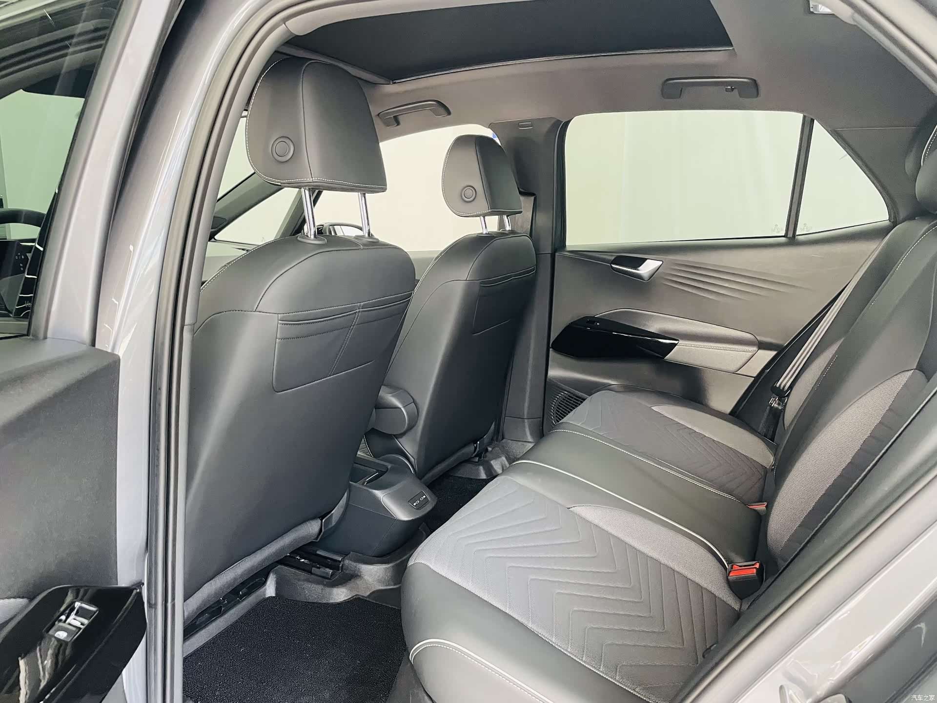 Volkswagen ID.3, 2023 10