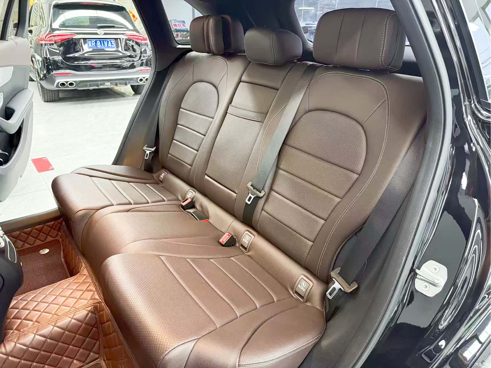 Mercedes-Benz GLC, 2022 12