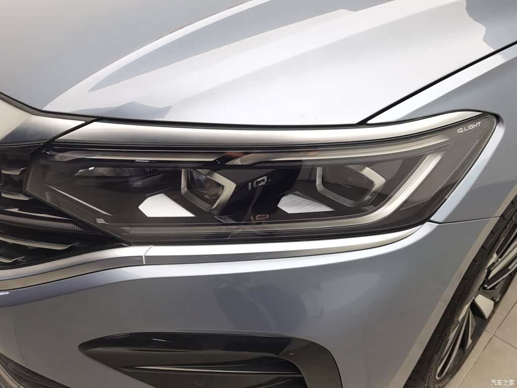 Volkswagen Passat, 2022 7