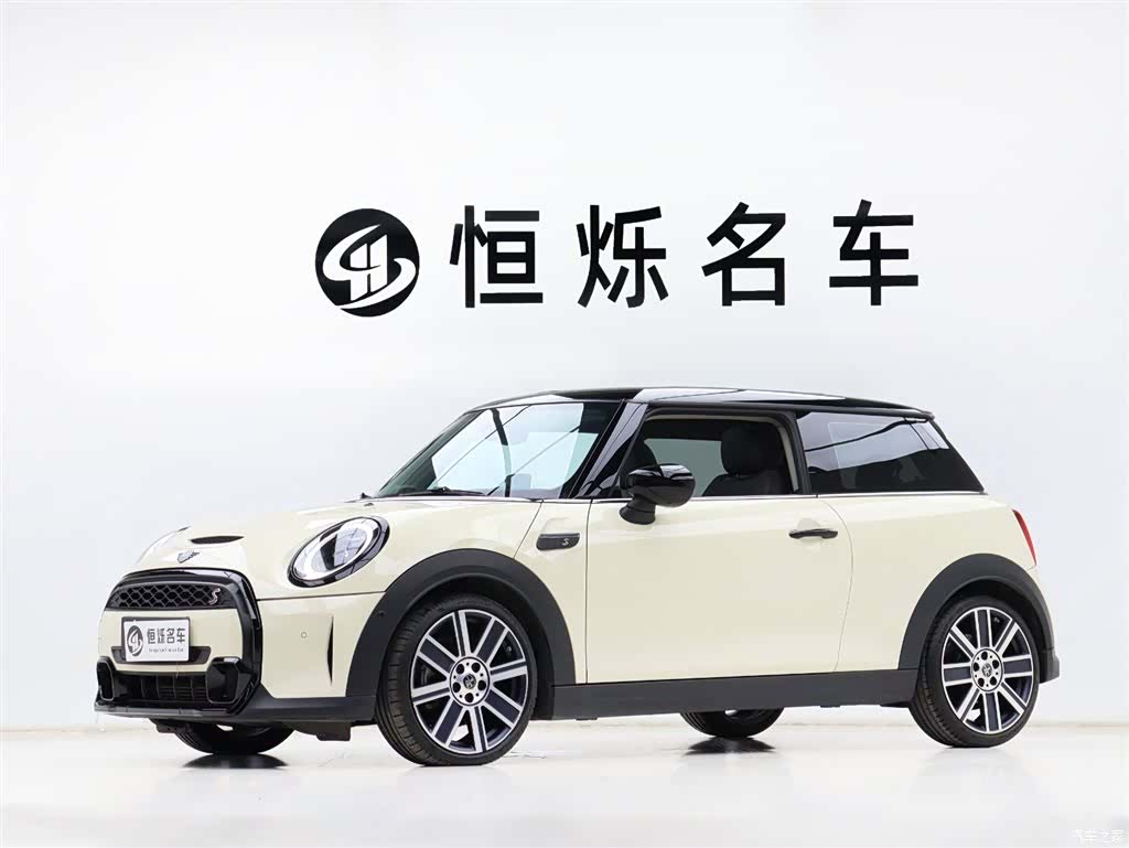Mini Cooper, 2022 1
