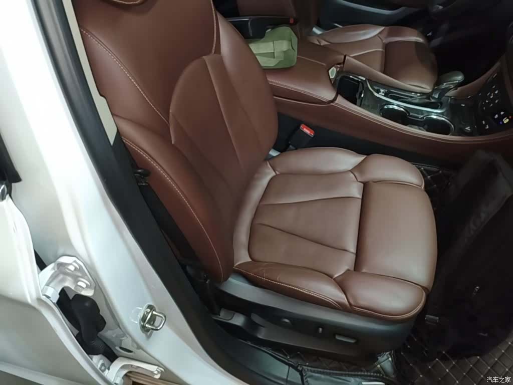 Buick Envision Plus, 2015 25