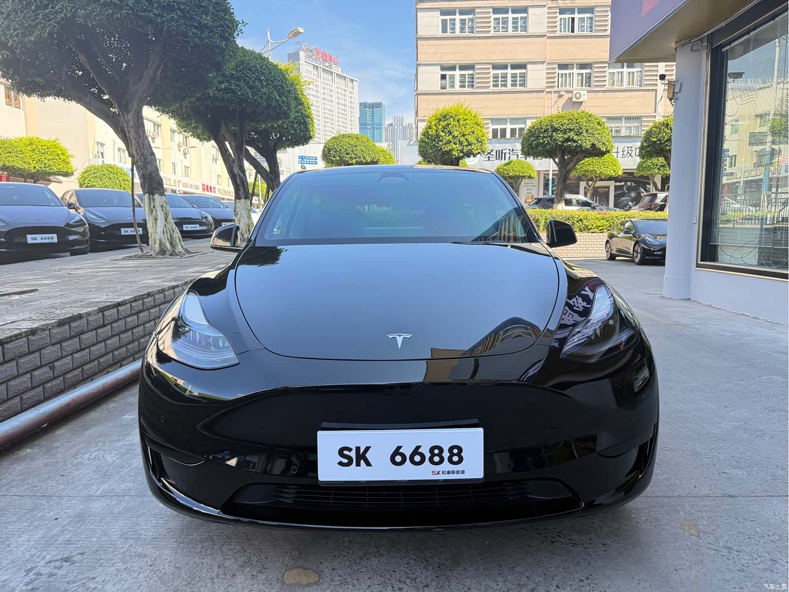 Tesla Model Y, 2023 2