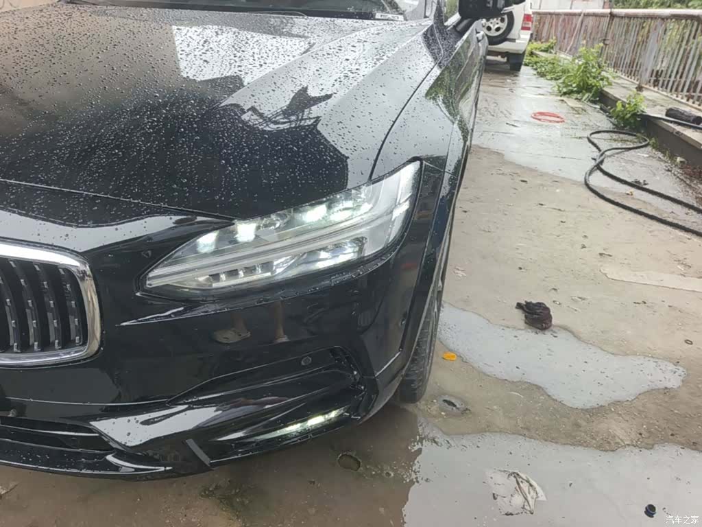 Volvo V90, 2020 24