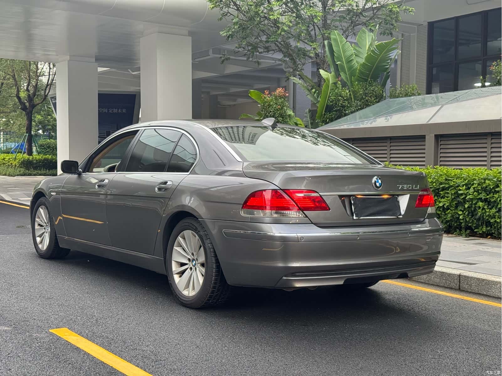 BMW 7 Series, 2008 11