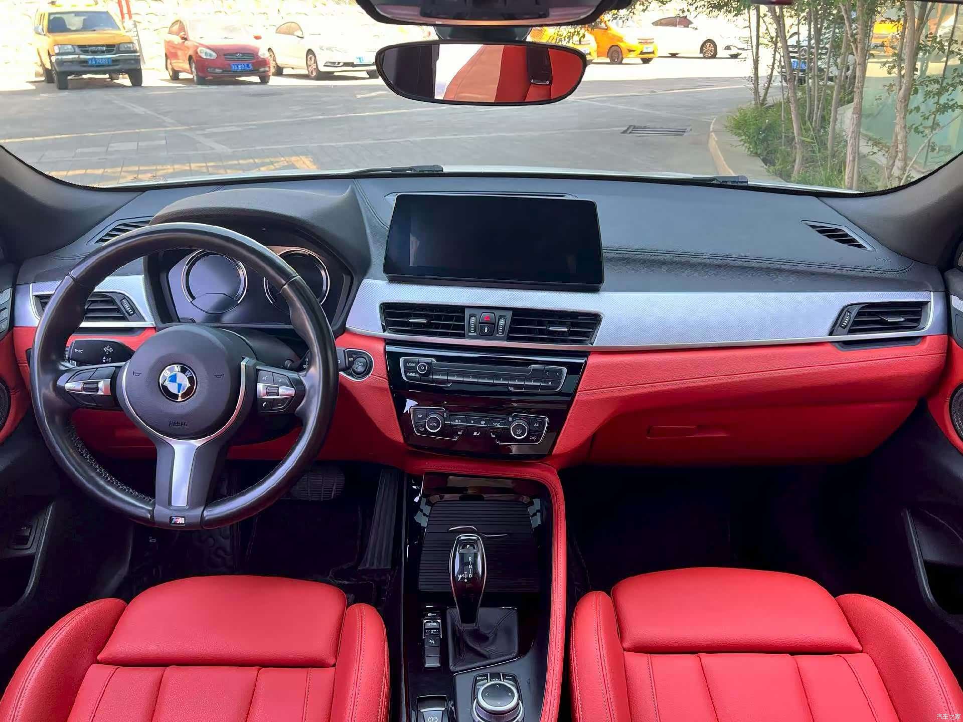 BMW X2, 2020 все фото