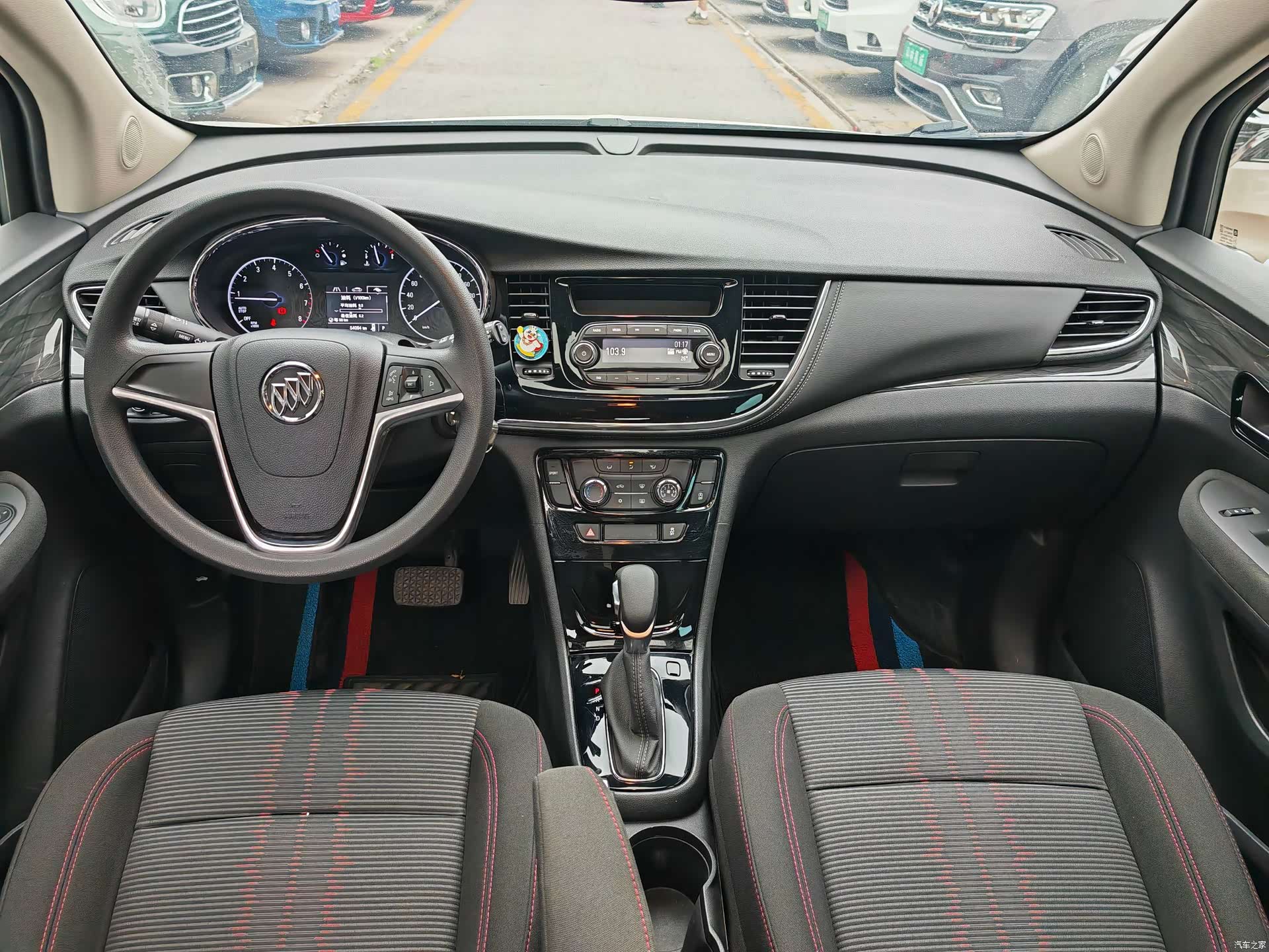 Buick Encore, 2017 10