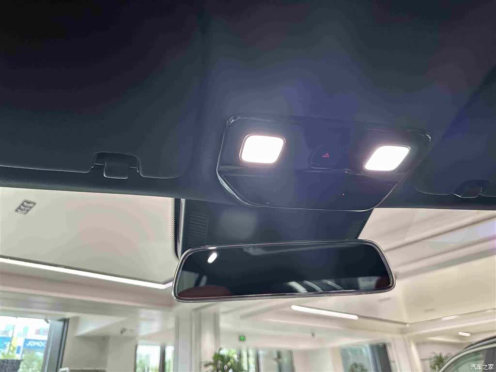 Li Auto L7, 2024 12