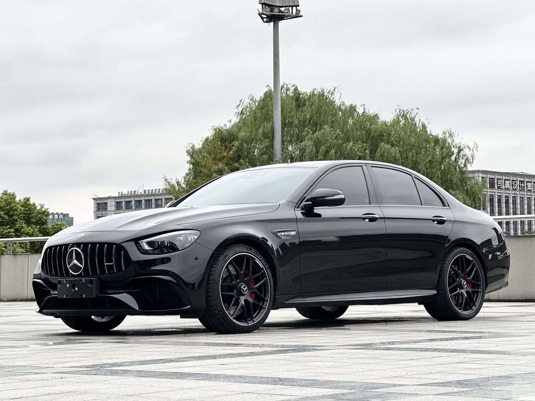 Mercedes-Benz E-Class, 2021 1