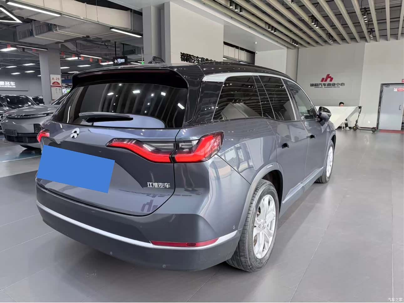 NIO ES8, 2020 11