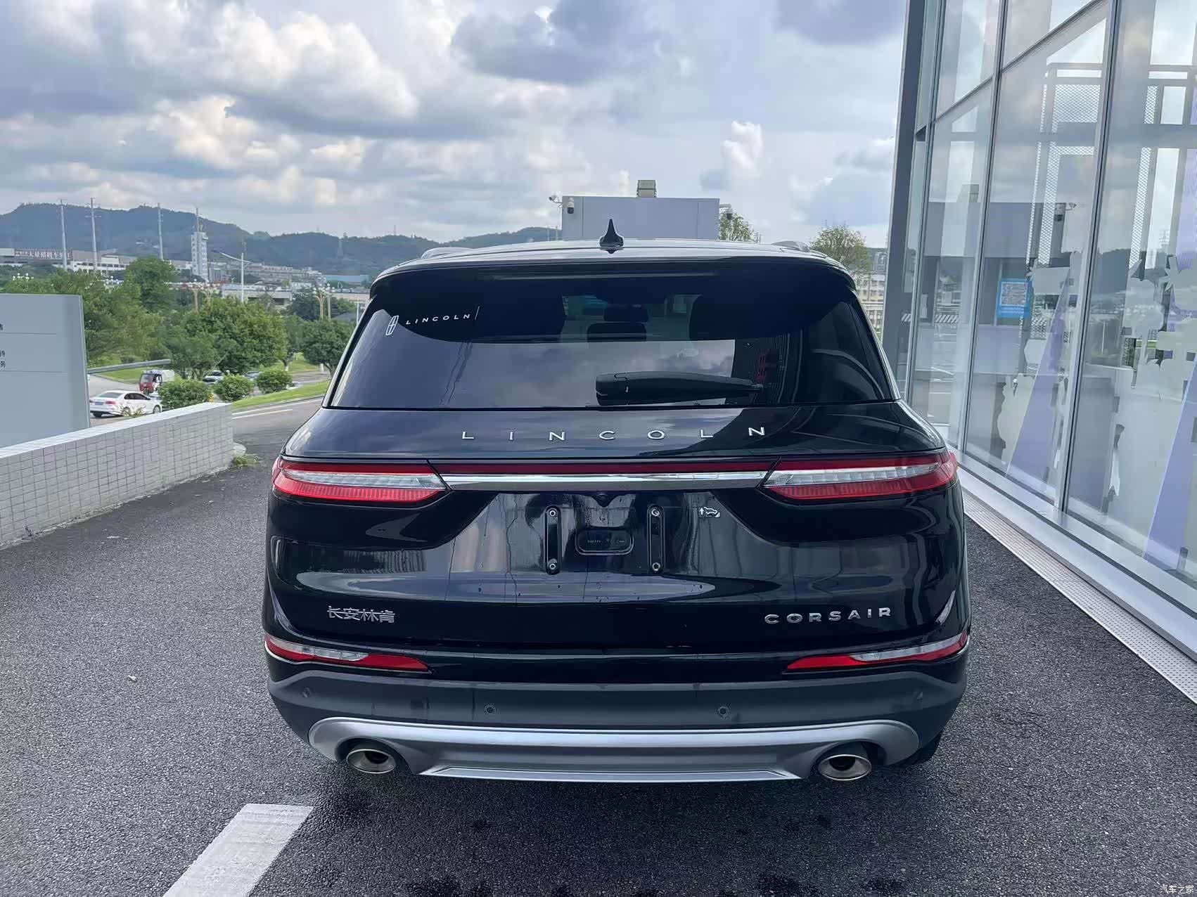 Lincoln Corsair, 2021 все фото