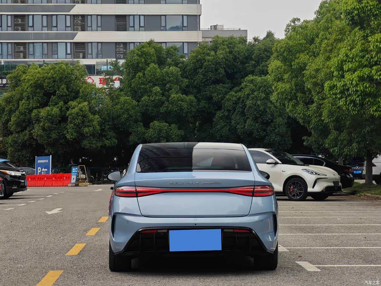 BYD Seal, 2023 8