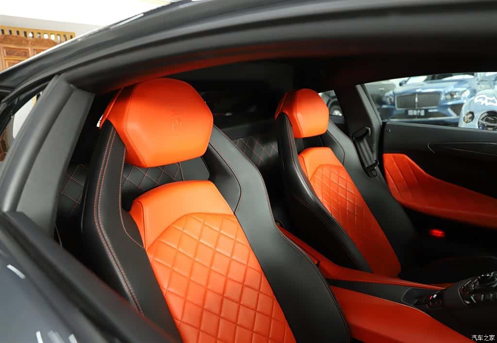 Lamborghini Aventador, 2016 8
