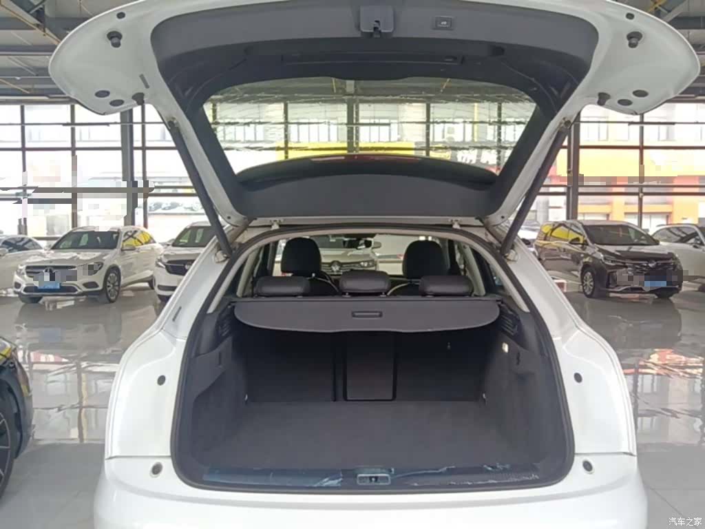 Audi Q3, 2016 19