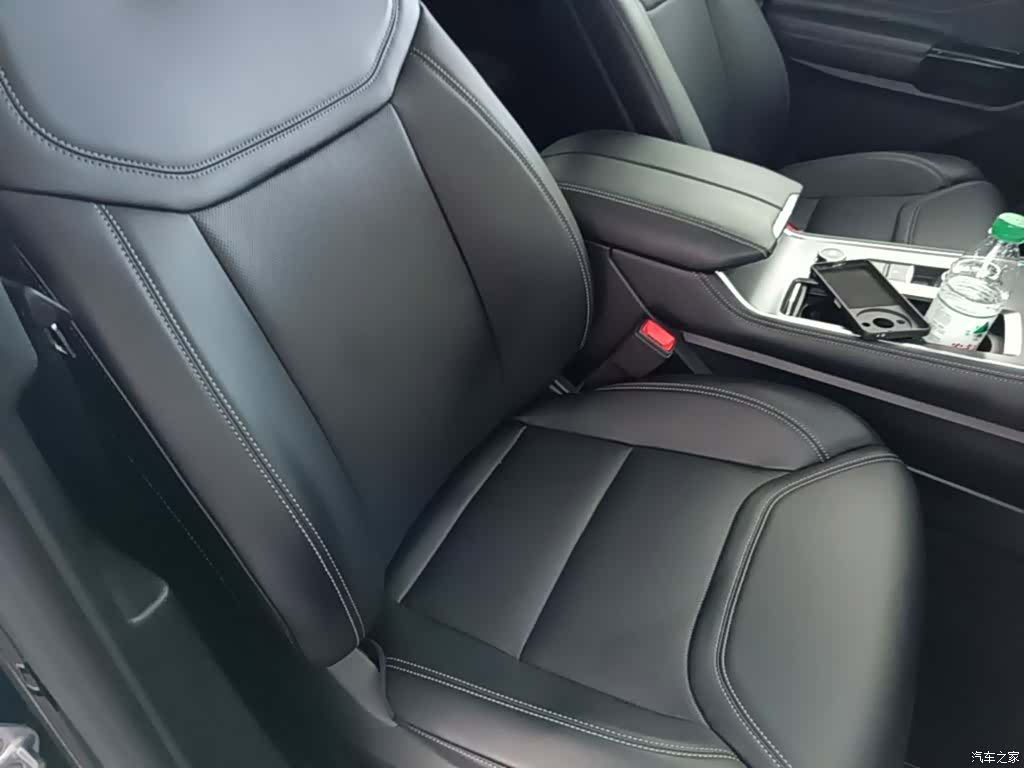 Ford Explorer, 2025 25