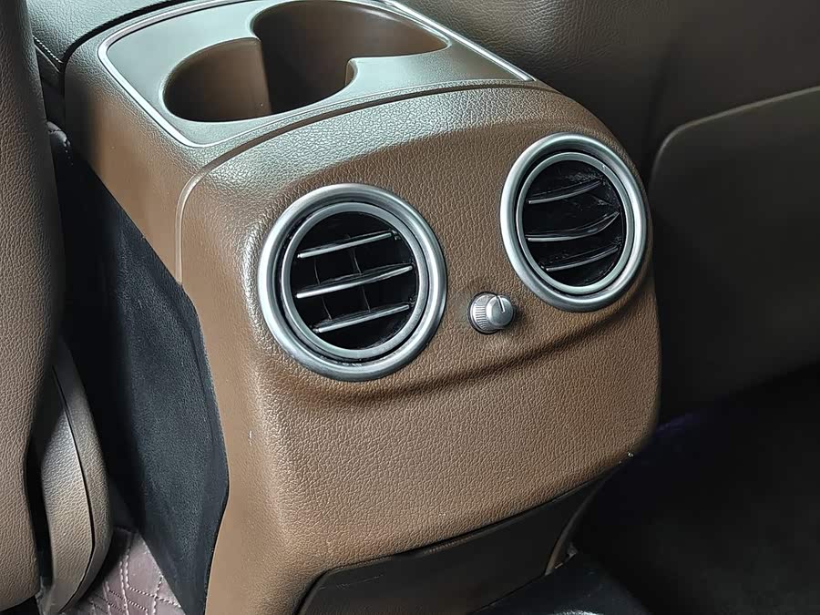 Mercedes-Benz E-Class 2018, фото 24