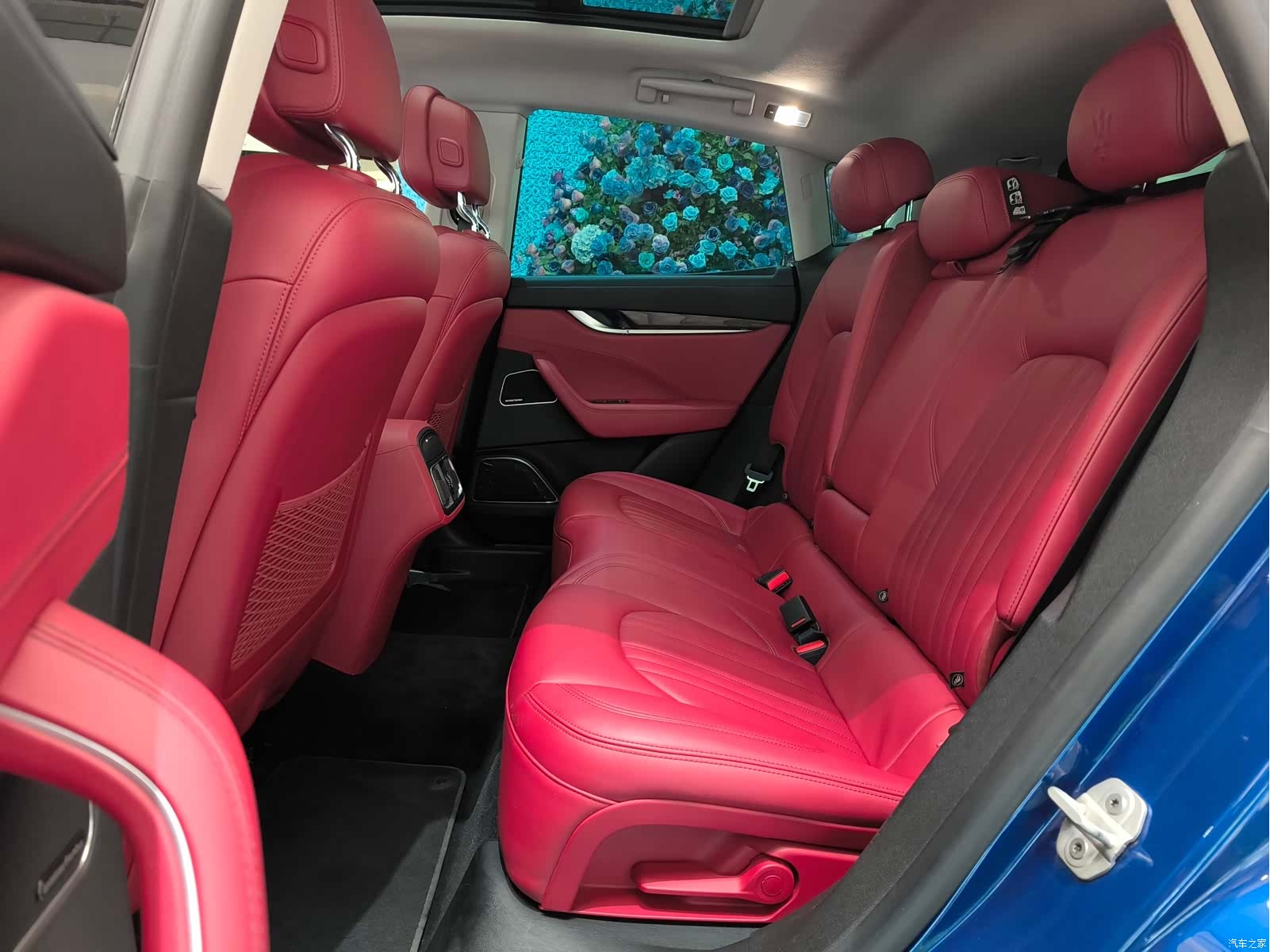 Maserati Levante, 2017 14