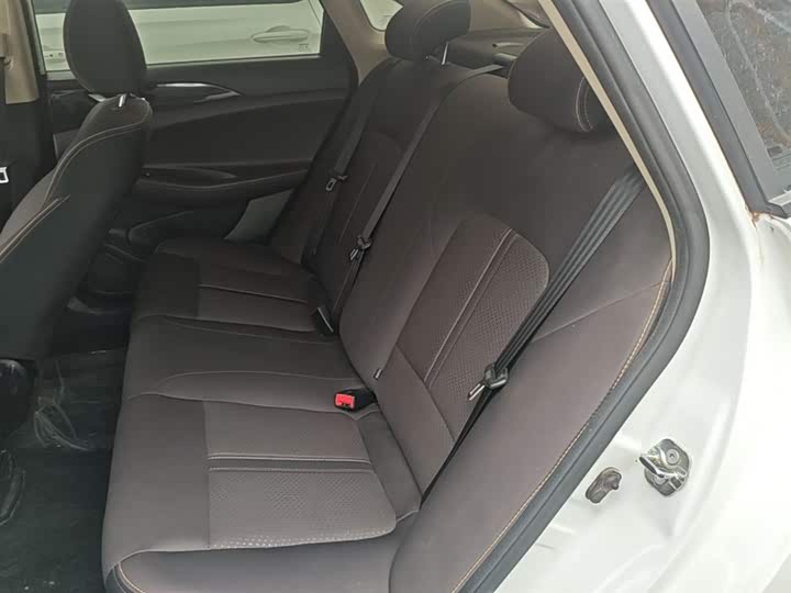 Changan Eado DT 2019 1.6L МКПП shu xiang xing China VI