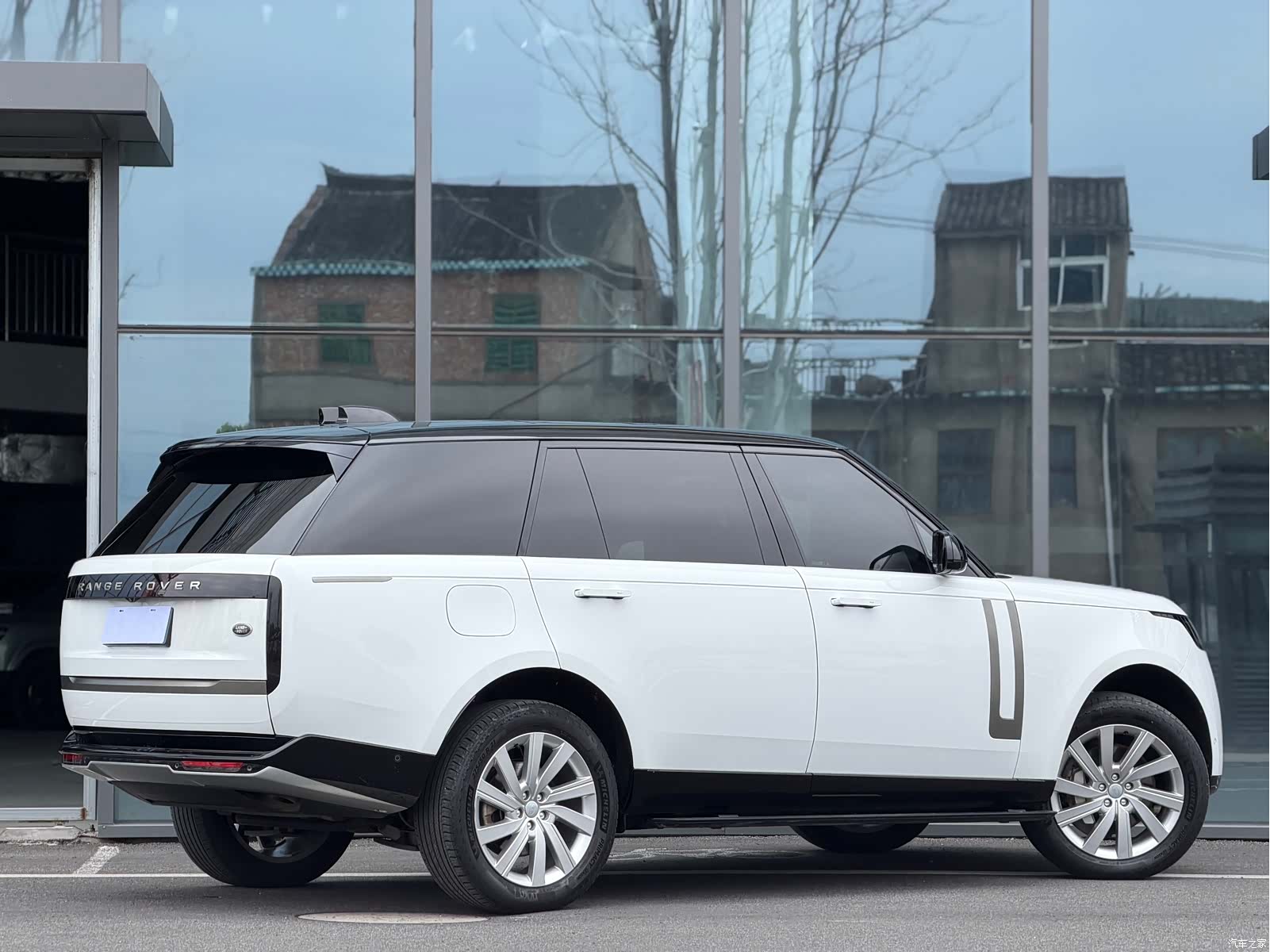 Land Rover Range Rover, 2023 все фото