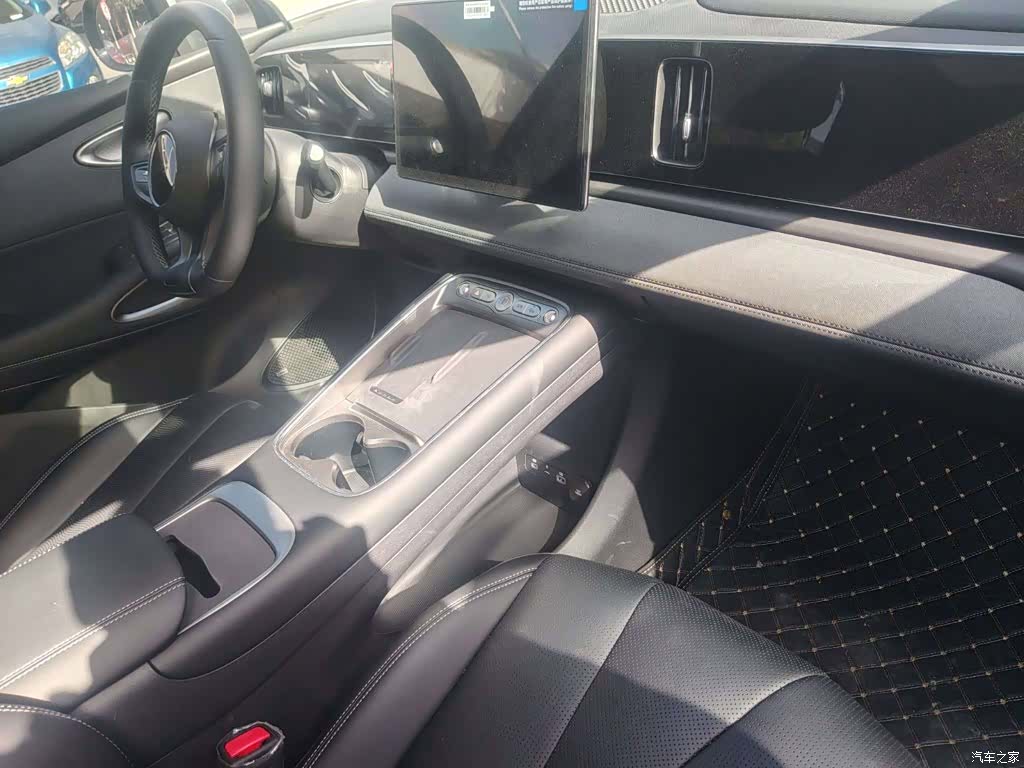 BYD HiAce, 2025 6