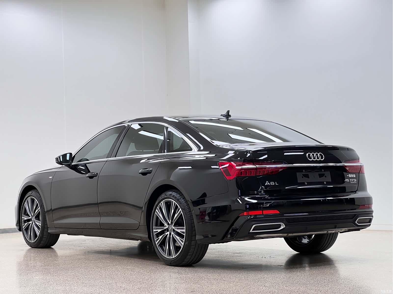 Audi A6L, 2021 31