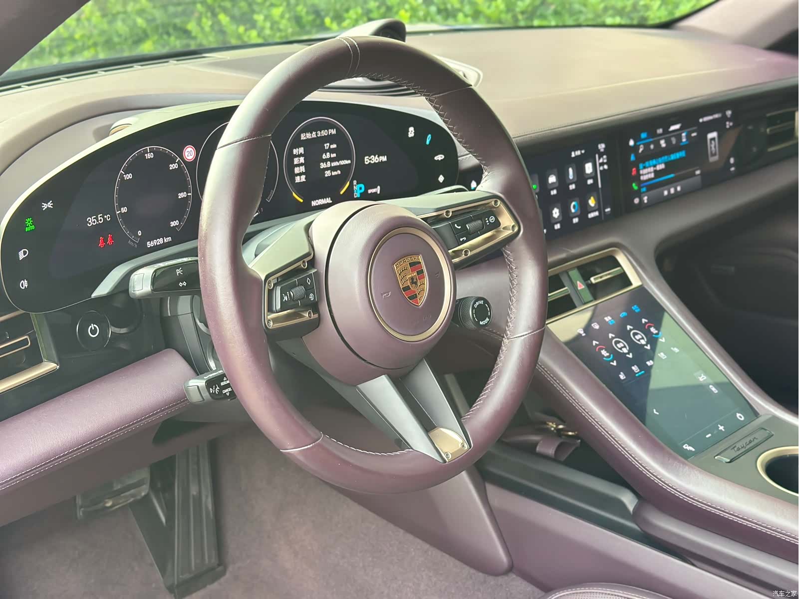 Porsche Taycan, 2022 8