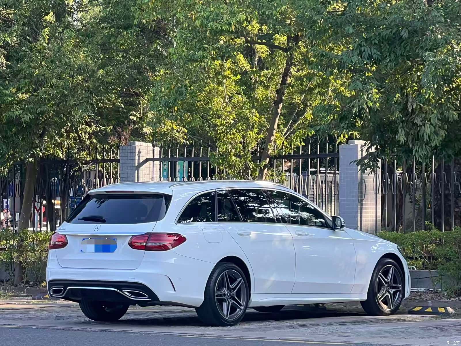 Mercedes-Benz C-Class, 2021 4