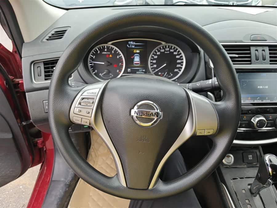 Nissan Tiida 2018, фото 11